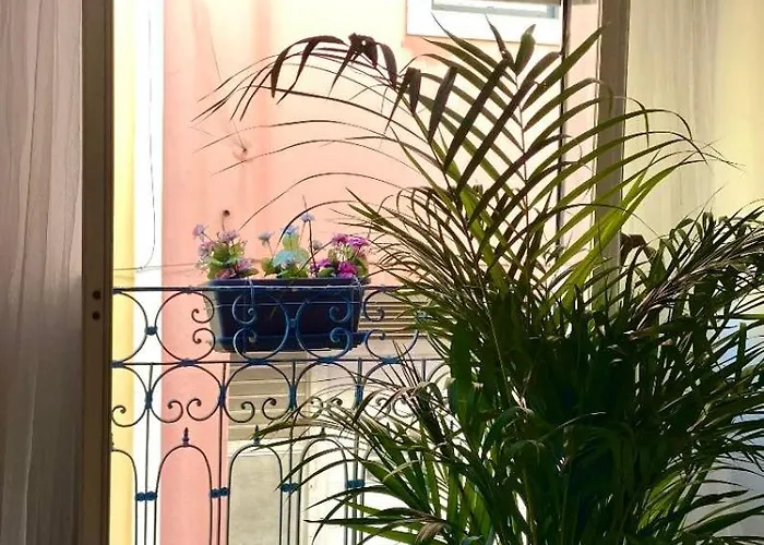 Chiado With Terrace 1 아파트 *