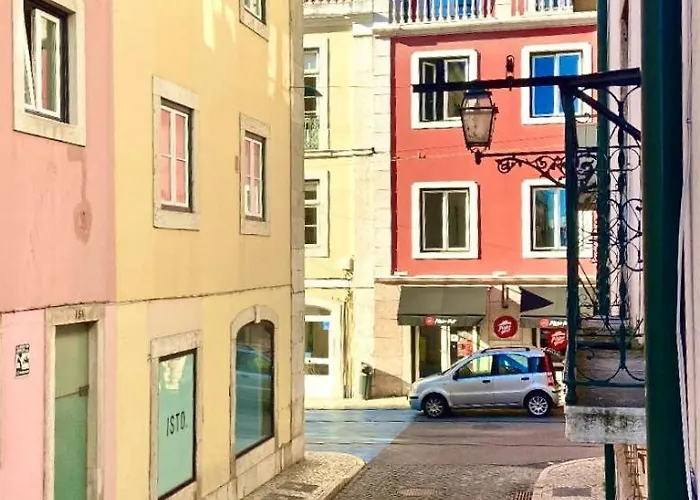 Chiado With Terrace 1 *